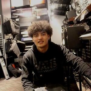 Meet your Posher, Edgar